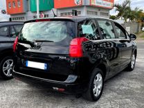 voiture occasion PEUGEOT 5008 à la Réunion disponible sur noutlauto.re