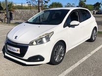 voiture occasion PEUGEOT 208 à la Réunion disponible sur noutlauto.re