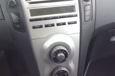 voiture occasion TOYOTA YARIS à la Réunion disponible sur noutlauto.re