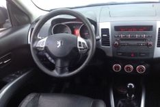 voiture occasion PEUGEOT 4007 à la Réunion disponible sur noutlauto.re