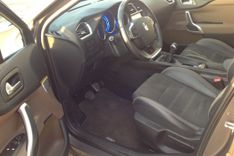 voiture occasion DS DS4 à la Réunion disponible sur noutlauto.re