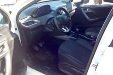 voiture occasion PEUGEOT 2008 à la Réunion disponible sur noutlauto.re