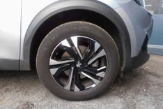 voiture occasion PEUGEOT 2008 à la Réunion disponible sur noutlauto.re