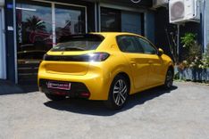 voiture occasion PEUGEOT 208 à la Réunion disponible sur noutlauto.re