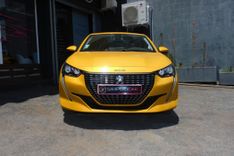voiture occasion PEUGEOT 208 à la Réunion disponible sur noutlauto.re