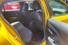 voiture occasion PEUGEOT 208 à la Réunion disponible sur noutlauto.re