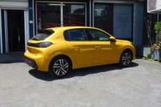 voiture occasion PEUGEOT 208 à la Réunion disponible sur noutlauto.re