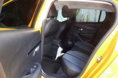 voiture occasion PEUGEOT 208 à la Réunion disponible sur noutlauto.re