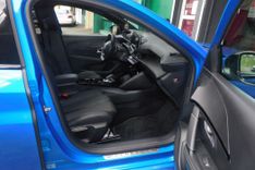 voiture occasion PEUGEOT 208 à la Réunion disponible sur noutlauto.re