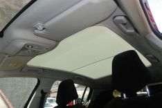 voiture occasion PEUGEOT 308 à la Réunion disponible sur noutlauto.re