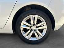 voiture occasion PEUGEOT 308 à la Réunion disponible sur noutlauto.re