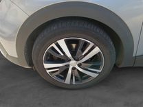 voiture occasion PEUGEOT 5008 à la Réunion disponible sur noutlauto.re