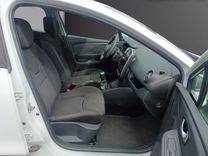 voiture occasion RENAULT CLIO IV à la Réunion disponible sur noutlauto.re