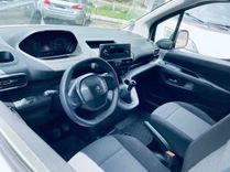voiture occasion PEUGEOT PARTNER à la Réunion disponible sur noutlauto.re