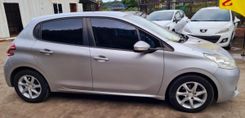 voiture occasion PEUGEOT 208 à la Réunion disponible sur noutlauto.re