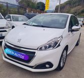 voiture occasion PEUGEOT 208 à la Réunion disponible sur noutlauto.re