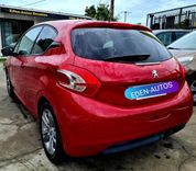 voiture occasion PEUGEOT 208 à la Réunion disponible sur noutlauto.re