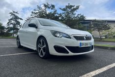 voiture occasion PEUGEOT 308 à la Réunion disponible sur noutlauto.re